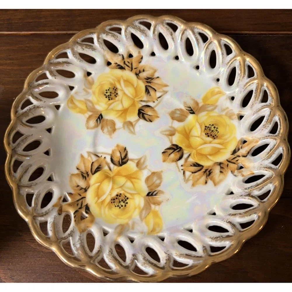 Vintage Royal Sealy China Japan Footed Teacup Saucer Yellow Roses Gold Luster